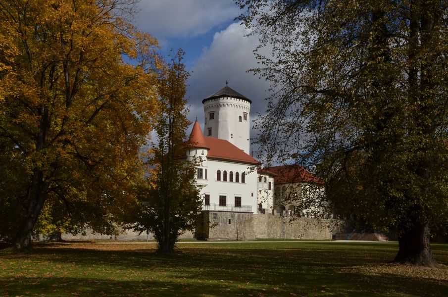 Budatínsky park a hrad
