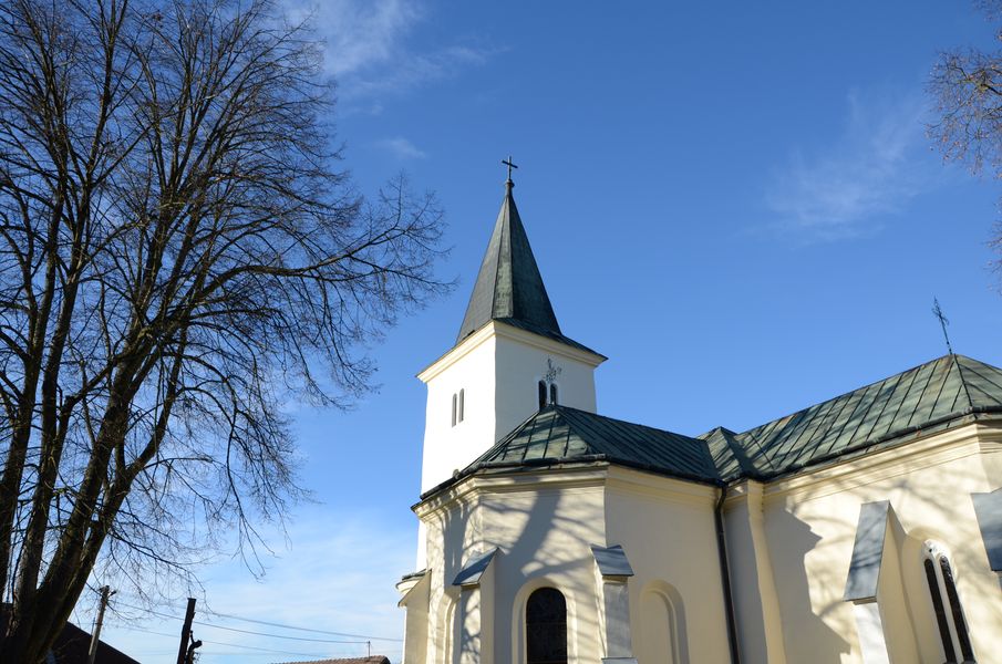 Farský kostol v Dolnom Hričove