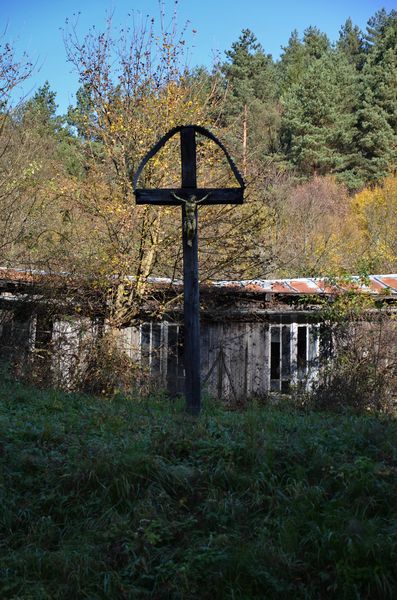 Kríž na cintoríne Pšurnovice