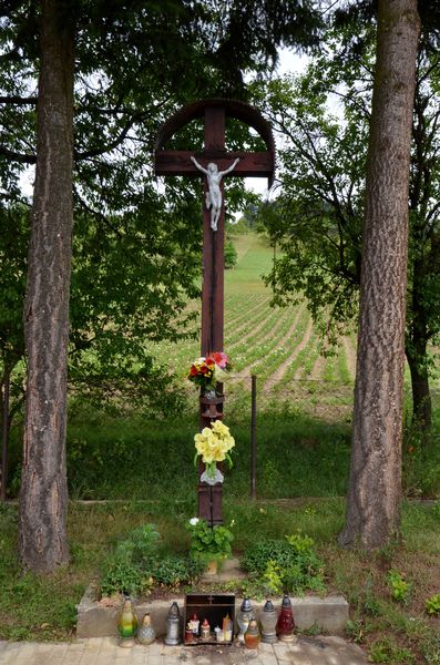 Kríž vo Hvozdnici