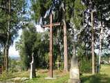 Kríž na cintoríne v Rakovej
