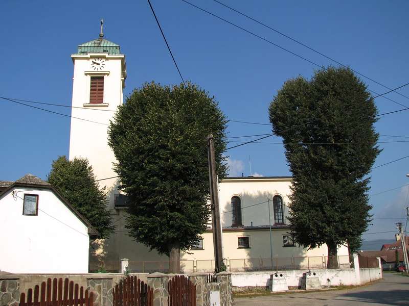 Farský kostol Bolešov