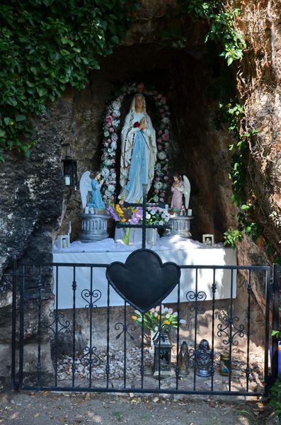 Jaskyňa Panny Márie