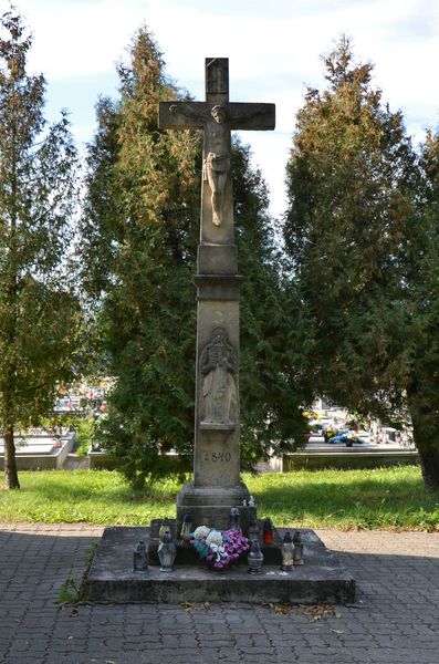 Kamenný kríž v Ladcoch