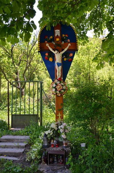 Kríž na cintoríne v Kopci