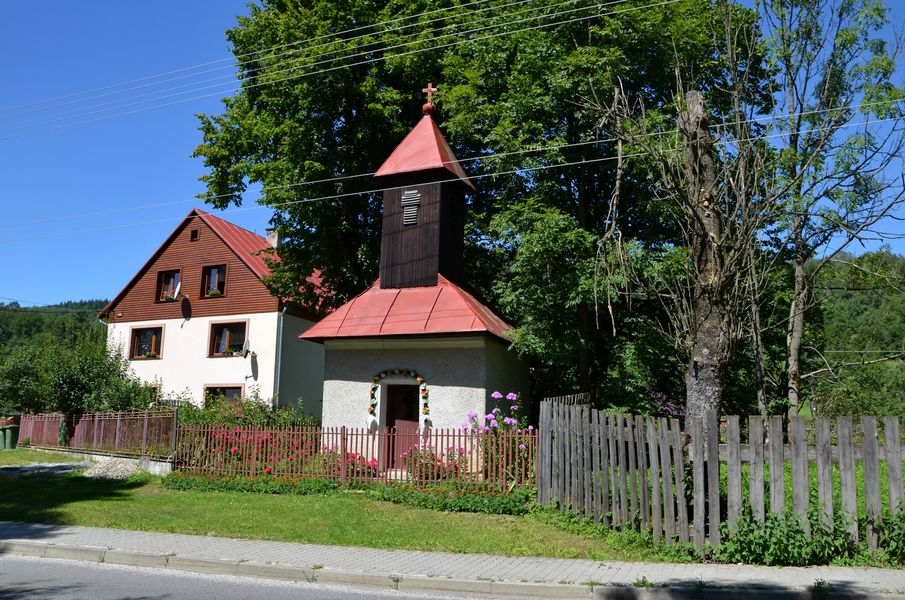 Kaplnka vo Vychylovke