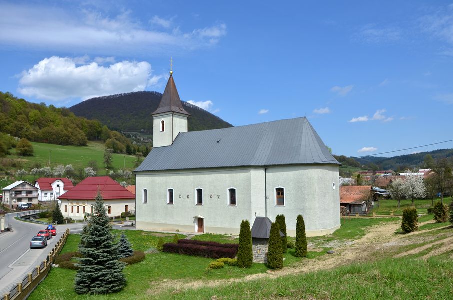 Kostol v Hornom Vadičove