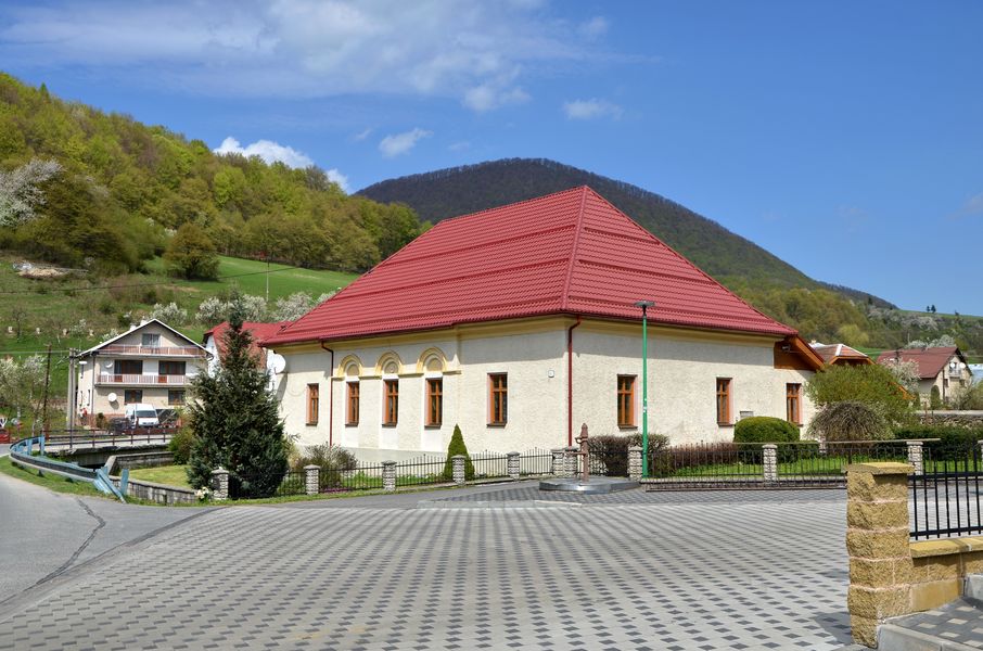 Farský úrad v Hornom Vadičove