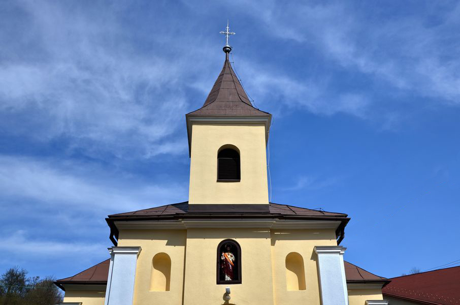 Kostol v Povine 