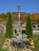 Kríž na cintoríne v Podvaží