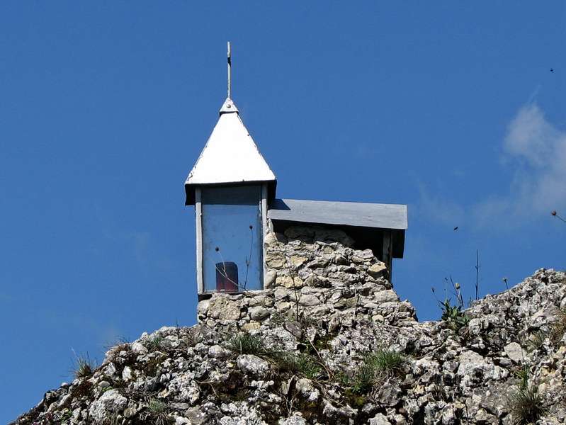 Kaplnka na vrchu Žeravica