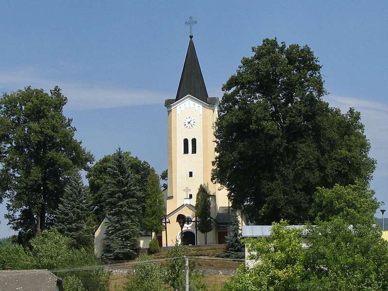 Farský kostol Pružina