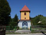 Zvonica s kaplnkou v Prosnom