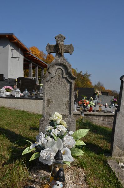 Kríž na cintoríne v Šebešťanovej 