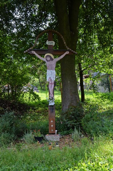 Drevený kríž v Štepniciach