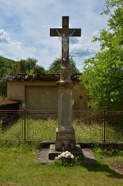 Kríž v Lysej pod Makytou