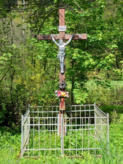 Kríž vo Fačkove
