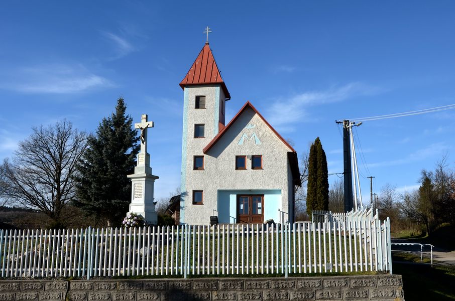 Kostol Panny Márie v Brezanoch