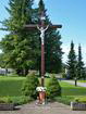 Kríž pri kostole v Raj. Tepliciach