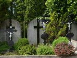 Kríže na cintoríne vo Višňovom