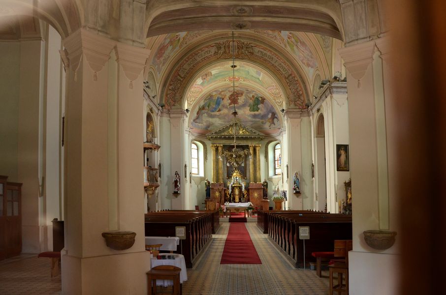 Farský kostol Višňové