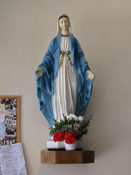Socha Panny Márie v Olešnej