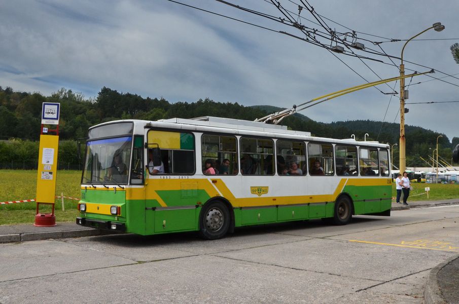 Trolejbus Škoda 14 Tr  ev. č. 214