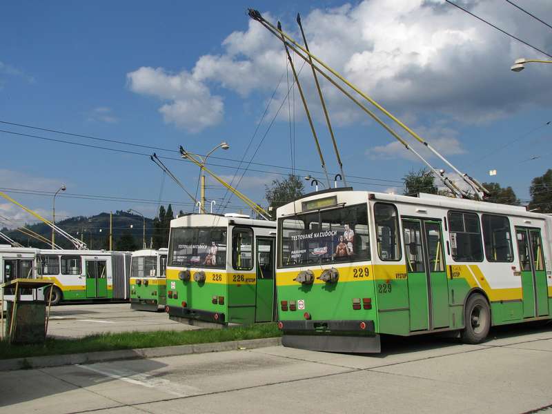 Trolejbusové depo DPMŽ