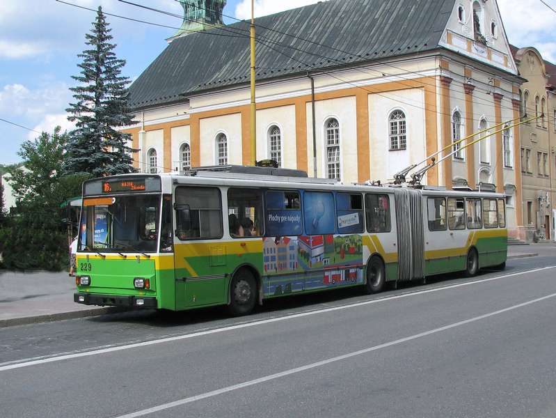 Trolejbus Škoda 15Tr ev. č. 229