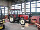 Traktor Zetor 8745