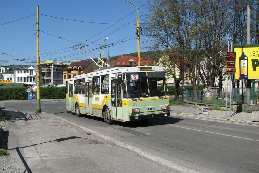 Trolejbusová trať Komenského