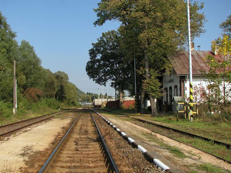 Železničná zastávka Konská