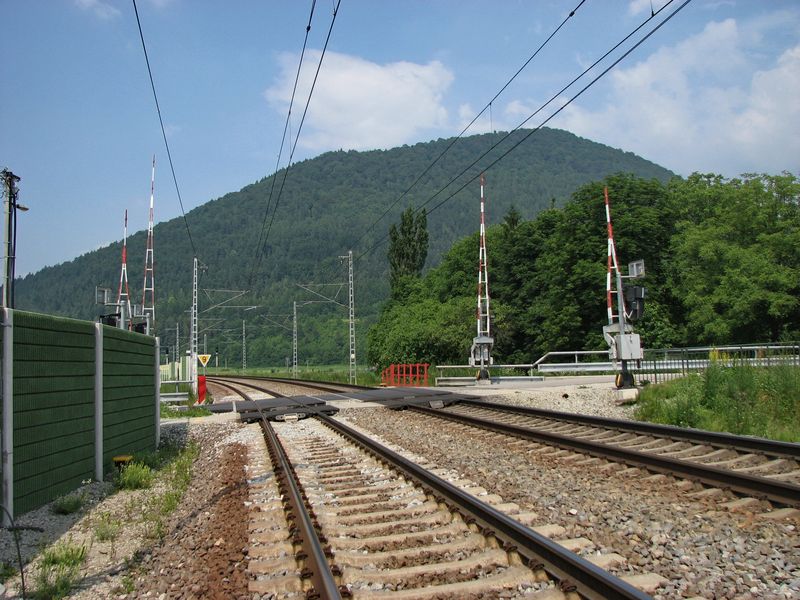 Železničné priecestie v Brodne