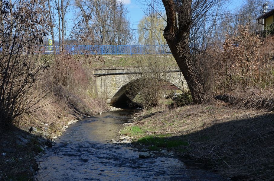 Most ponad potok Rosinka