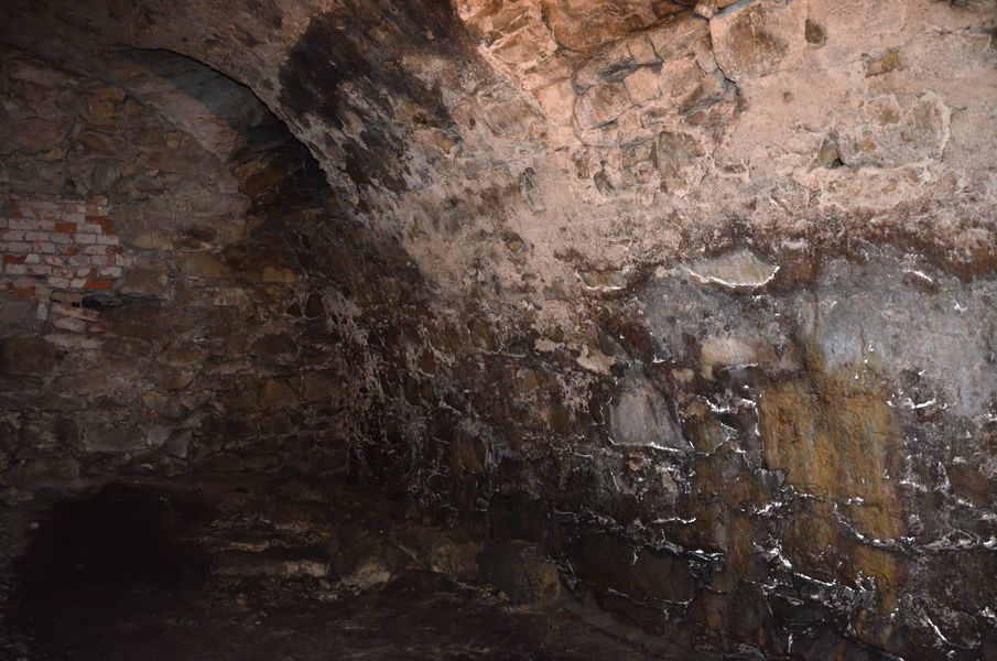 Pivnice pod kostolom 
