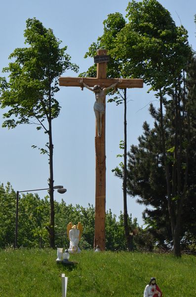 Kríž na Nemocničnej ulici