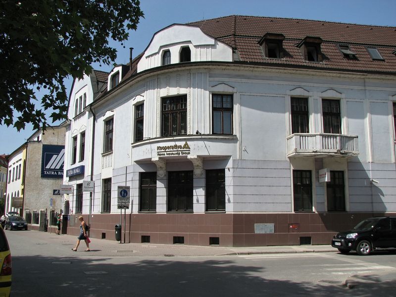 Holzmannov dom