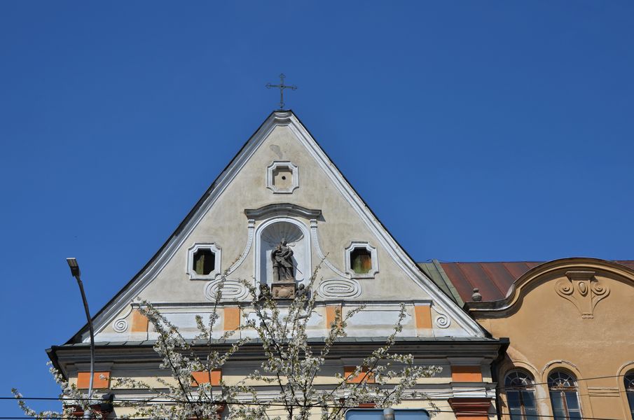 Kostol sv. Barbory a kláštor