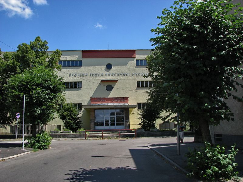 Škola Na Závaží 
