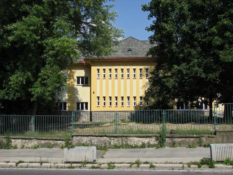 Uhorská dievčenská meštianska škola