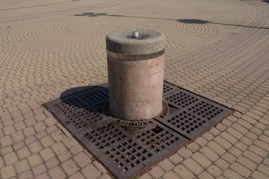 Pitná fontánka na námestí