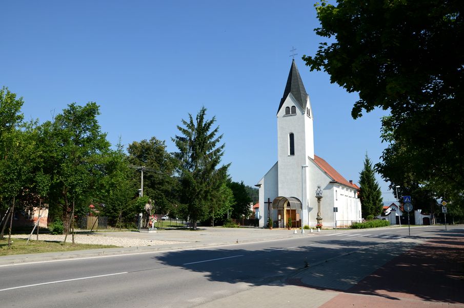 Kostol v Bánovej