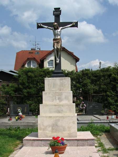 Kríž na cintoríne v Bytčici