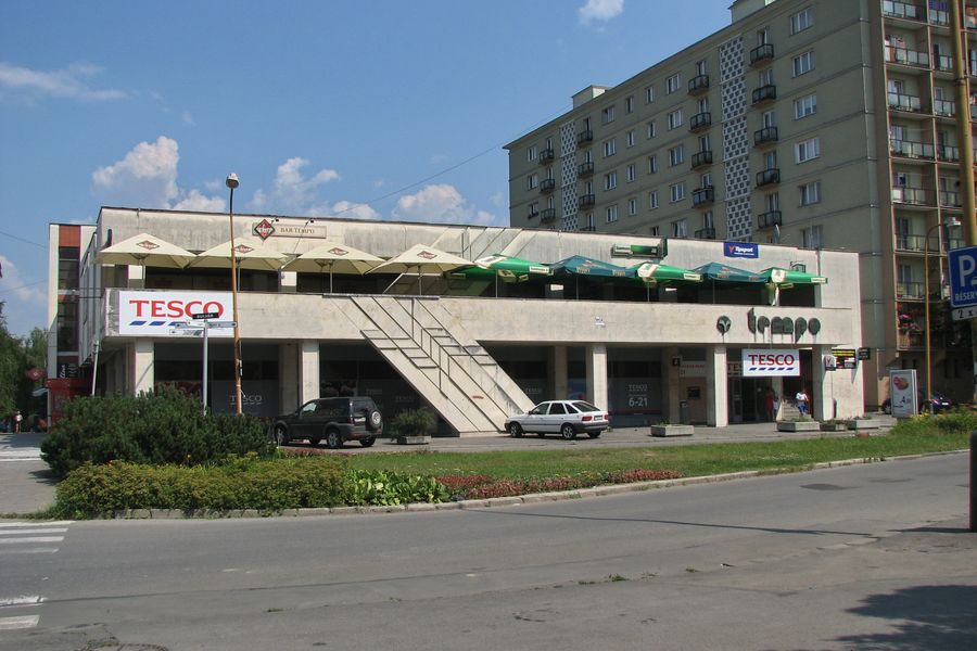 Supermarket TESCO Tempo