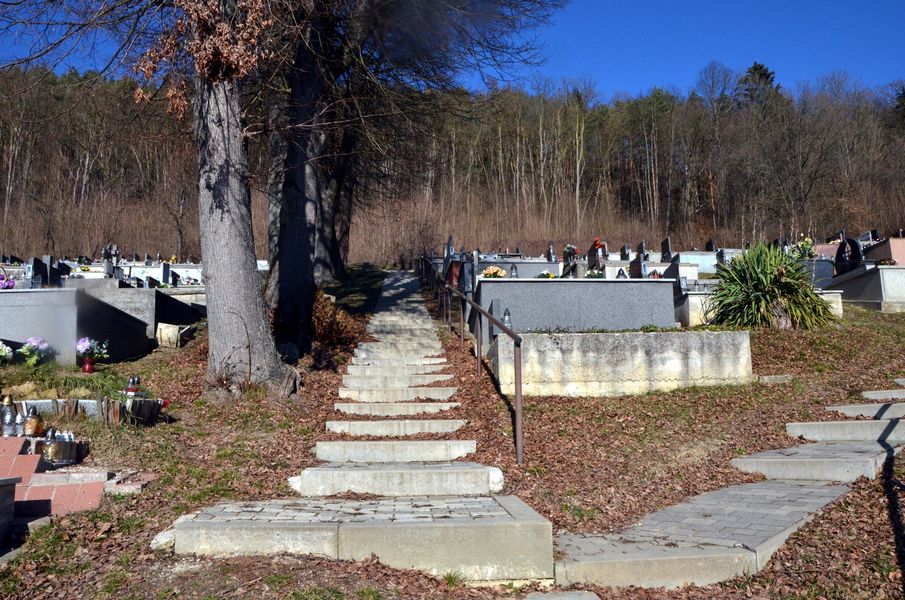 Cintorín v Považskom Chlmci