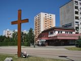 Kríž pred kostolom na Solinkách