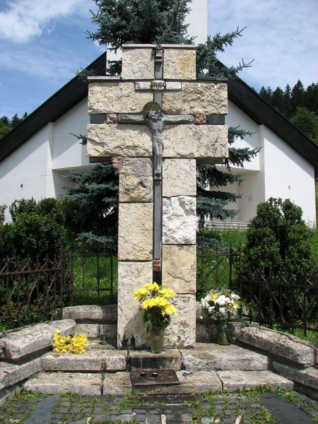 Kamenný kríž v Trnovom