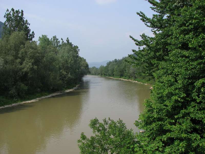 Rieka Kysuca pri Vraní