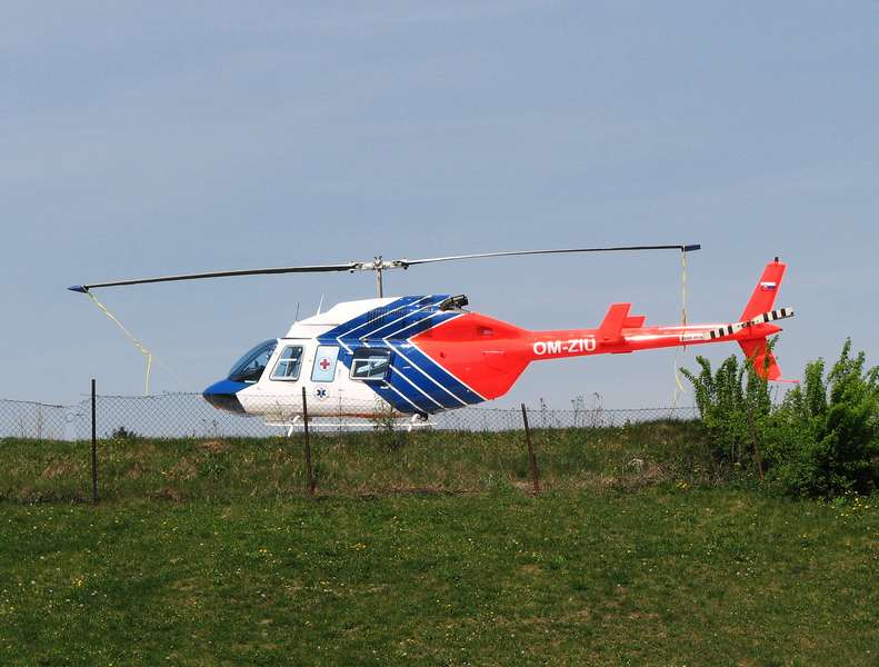 Vrtuľník Bell 206 L4T