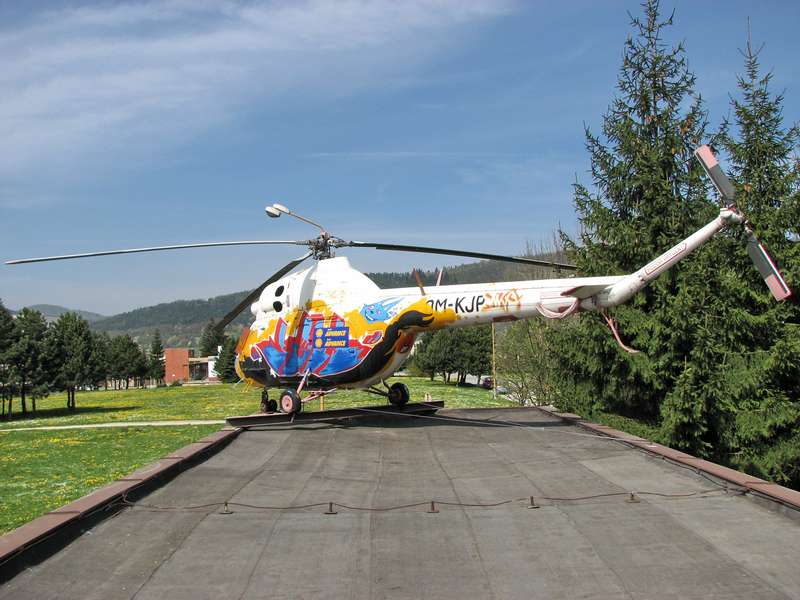 Vrtuľník Mi-2 OM-KJP